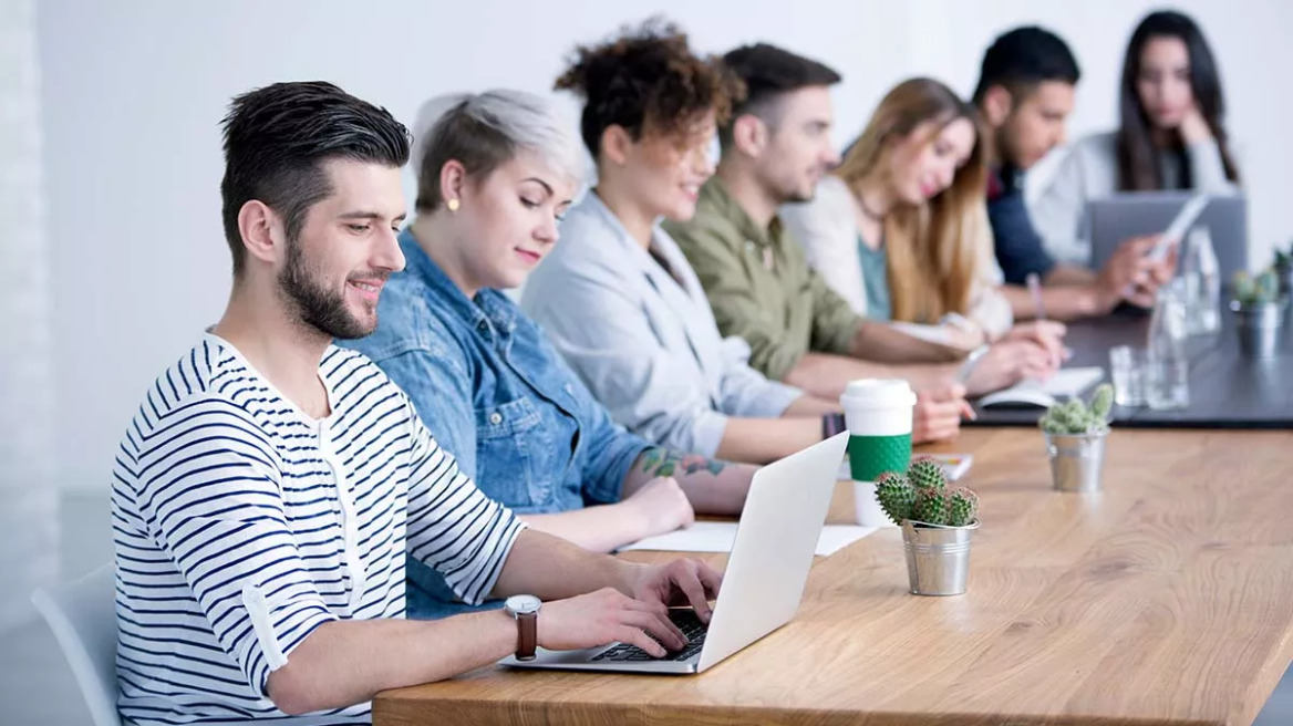 Γήρανση: Με ποια κακή συνήθεια οι millennials επιταχύνουν το βιολογικό τους ρολόι