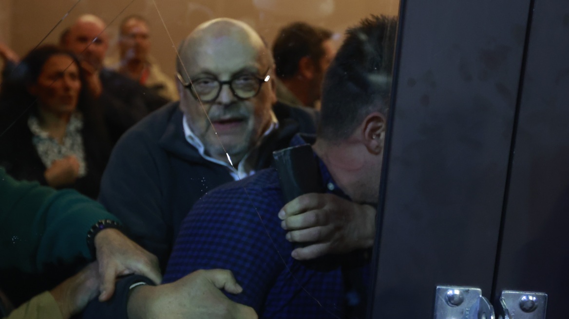 Αντώναρος για το κεφαλοκλείδωμα στο συνέδριο: «Θα το ξαναέκανα»