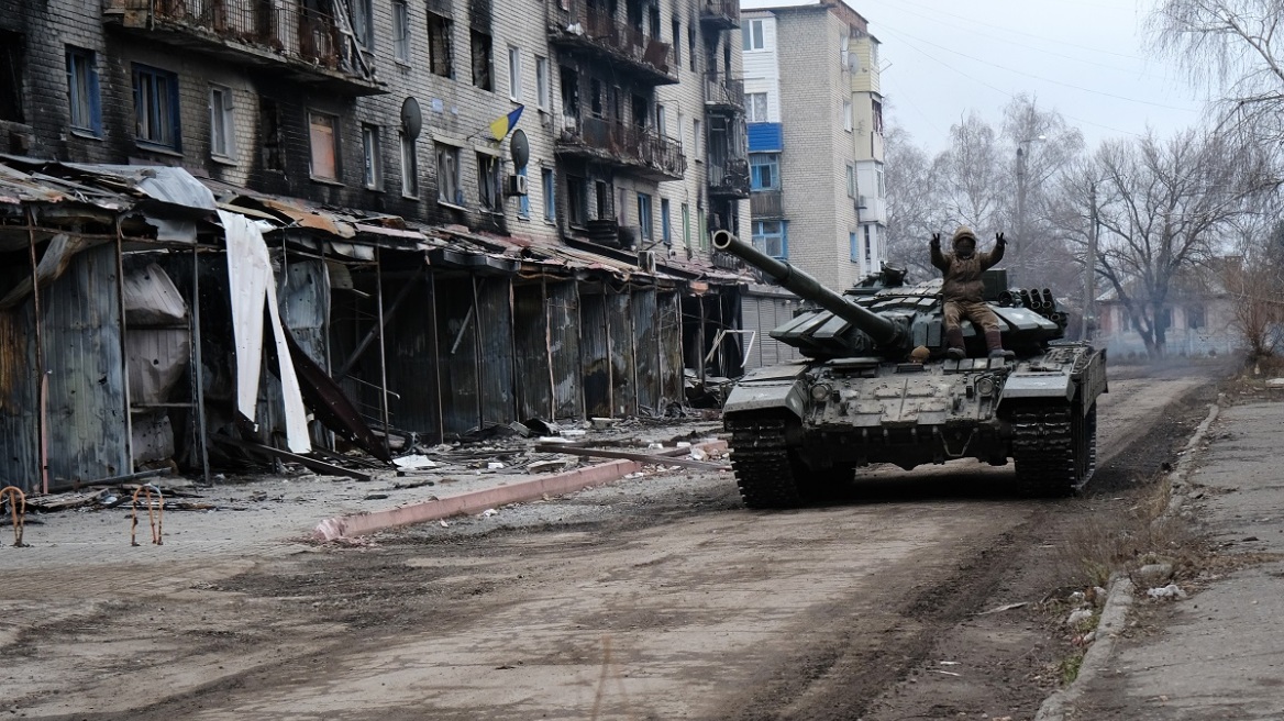 Ζούμε στη χειρότερη εποχή της ιστορίας της ανθρωπότητας; Τι απαντά ένας καθηγητής του Χάρβαρντ