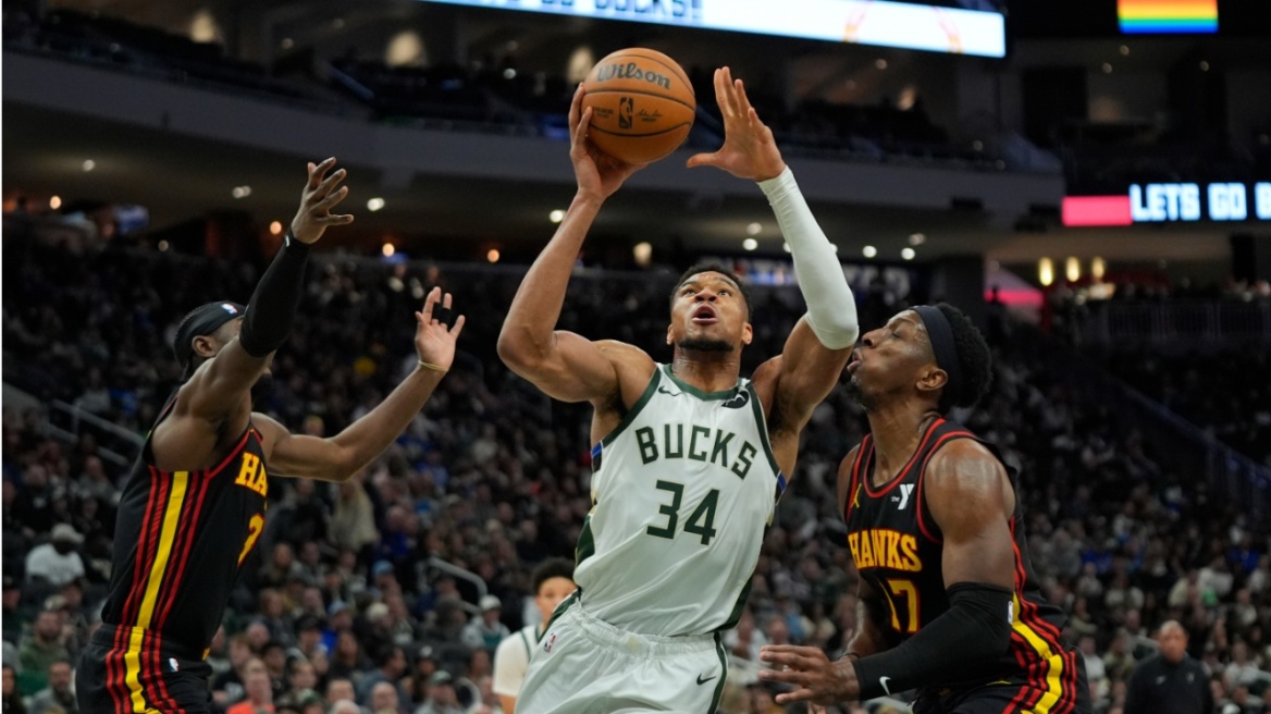 ΝΒΑ: Τέταρτη σερί ήττα για τους Μπακς παρά την 30άρα του Γιάννη, 124-145 οι Χοκς - Δείτε βίντεο