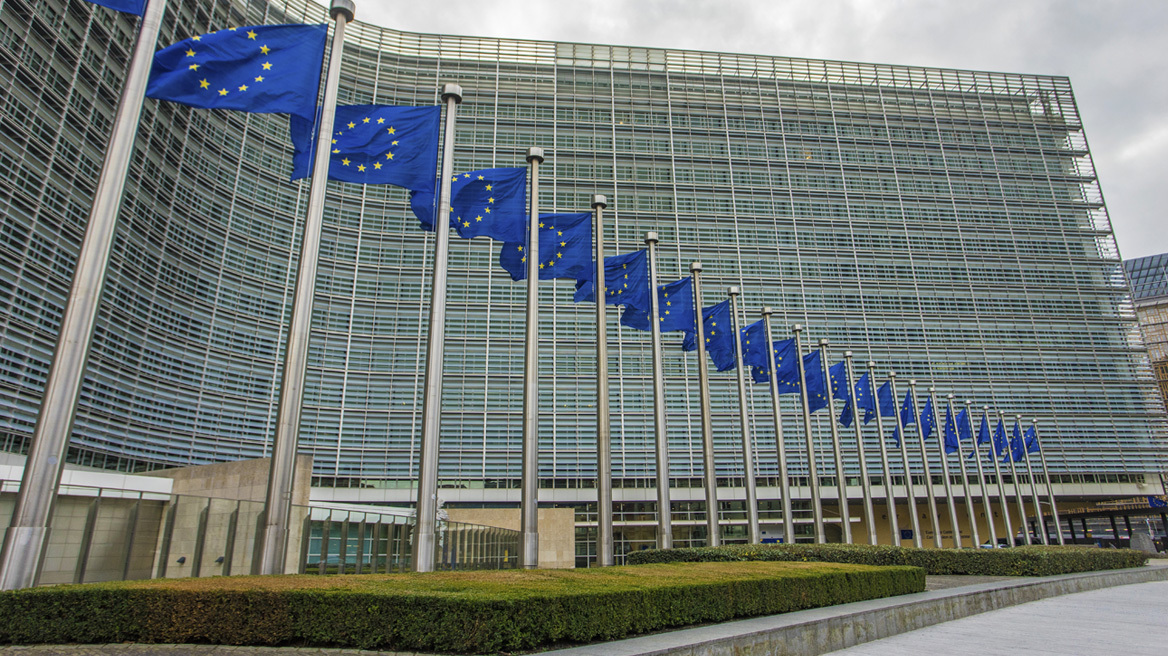 Η ΕΕ θα χορηγήσει μακροοικονομική βοήθεια 4 δισ. δολαρίων στην Αίγυπτο 