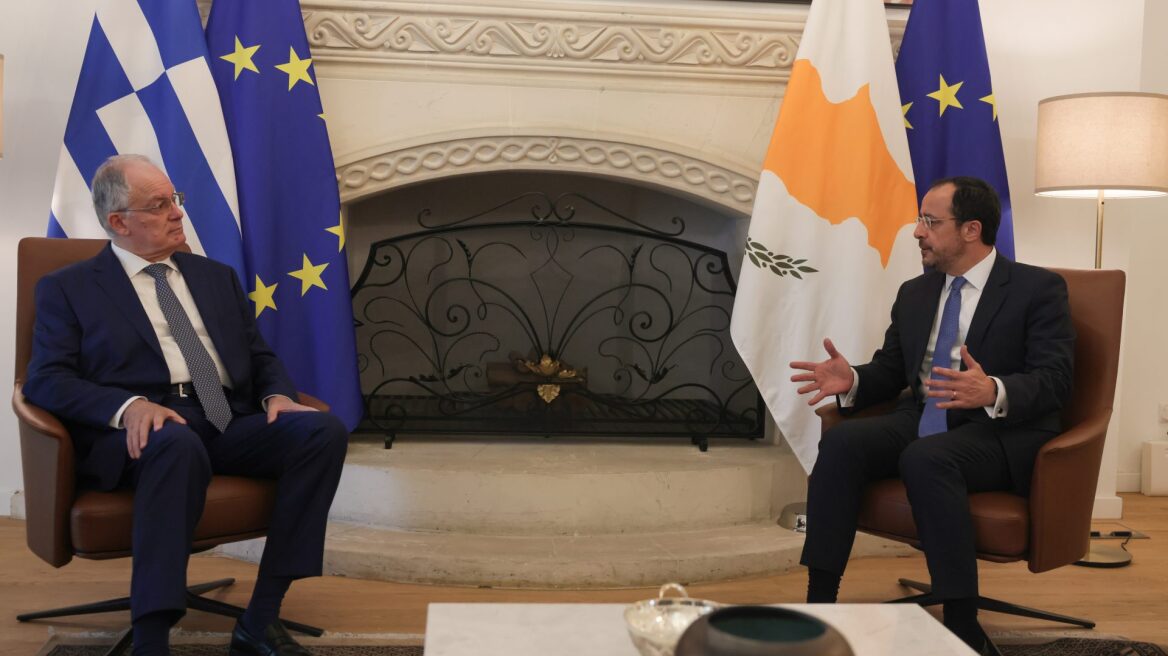 Επίσκεψη Τασούλα στη Λευκωσία: Επιτέλους μετά από επτά χρόνια σιωπής, κάτι κινείται στο Κυπριακό