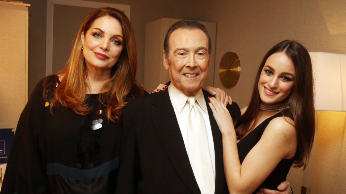  Η Άντζελα Γκερέκου μίλησε για την κόρη της και τον Τόλη Βοσκόπουλο - «Μου τον θυμίζει σε πολλά σημεία»