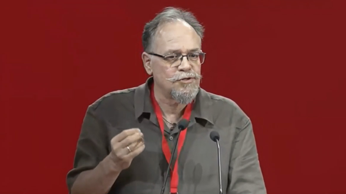 «Να καλέσουμε τον Ρότζερ Γουότερς των Pink Floyd, τον ΛΕΞ και τον Μιθριδάτη» στο φεστιβάλ της Νεολαίας, πρότεινε σύνεδρος του ΣΥΡΙΖΑ - Δείτε βίντεο