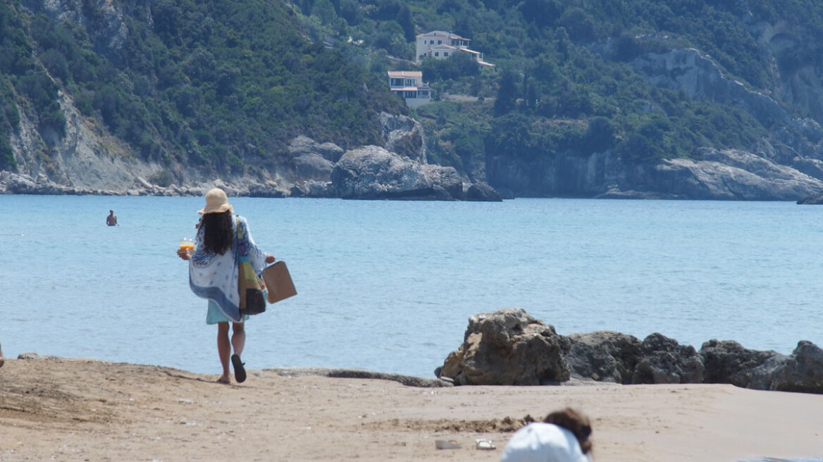 «Εξαιρετικής ποιότητας» το 97% των υδάτων κολύμβησης στην Ελλάδα - Δείτε τους πρώτους και τους τελευταίους στην κατάταξη της ΕΕ