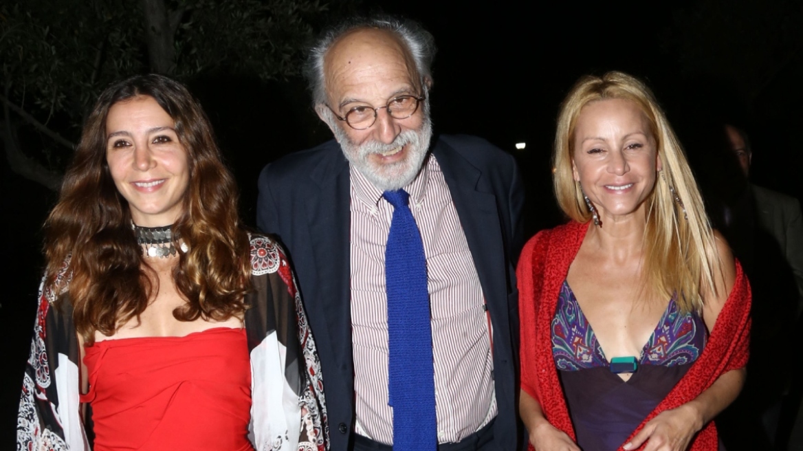 Αλέξανδρος Λυκουρέζος για τη διαμάχη με το σπίτι στο Πόρτο Ράφτη: Αυτό το θέμα πρέπει να λυθεί μεταξύ των δύο αδελφών