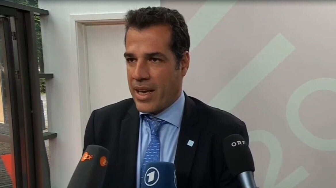 Πλεύρης από Κοπεγχάγη: Οι επιστροφές των παράνομων μεταναστών πρέπει να είναι η πρώτη μας προτεραιότητα