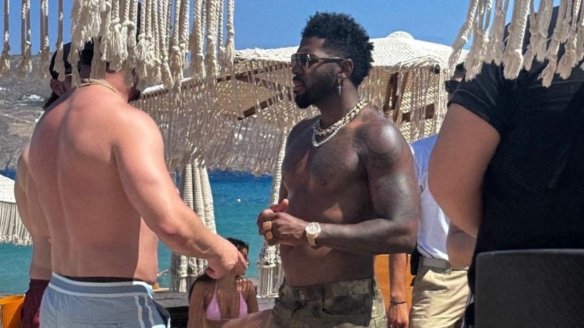 Ο Τζέισον Ντερούλο στο Principote της Μυκόνου - Δείτε φωτογραφίες