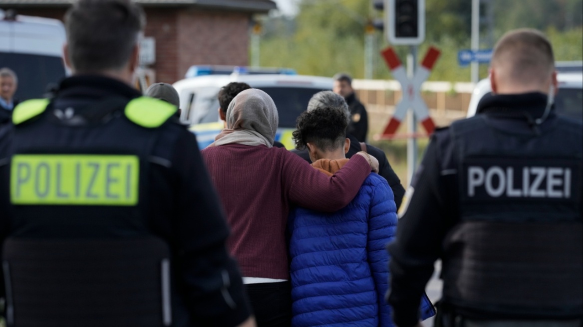 Παιδιά και έφηβοι το 11,5% εξ όσων απέλασε η Γερμανία το 2024 