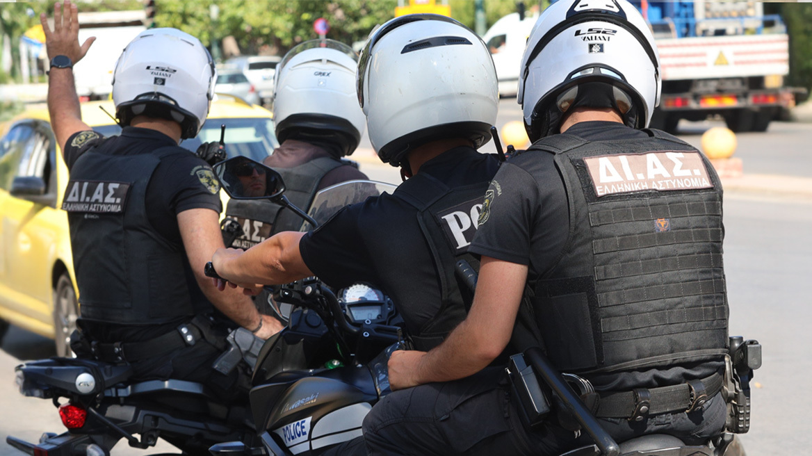 Συμπλοκή με ρατσιστικά χαρακτηριστικά στο Σύνταγμα.