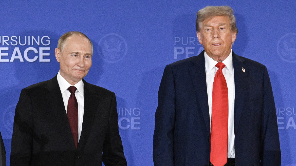 FT: Κινεζικές ειρηνευτικές δυνάμεις προτείνει ο Τραμπ για την Ουκρανία - Διαψεύδει η αμερικανική κυβέρνηση