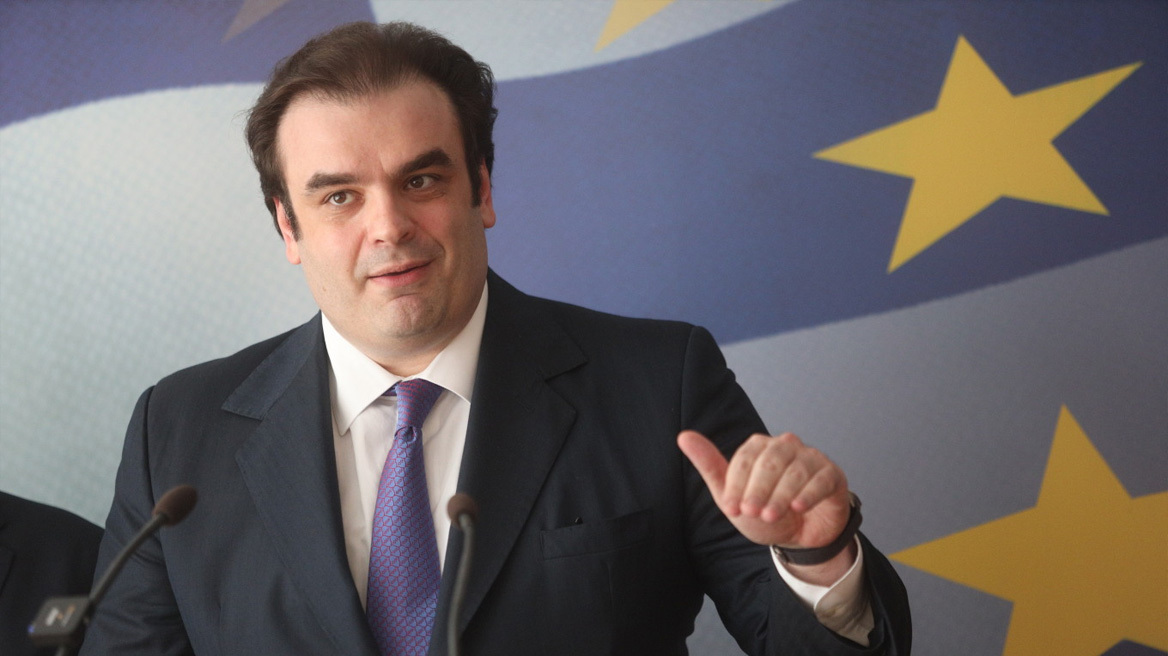 Πιερρακάκης για την ομιλία Τσίπρα στη Θεσσαλονίκη: Το rebranding κατέληξε replay