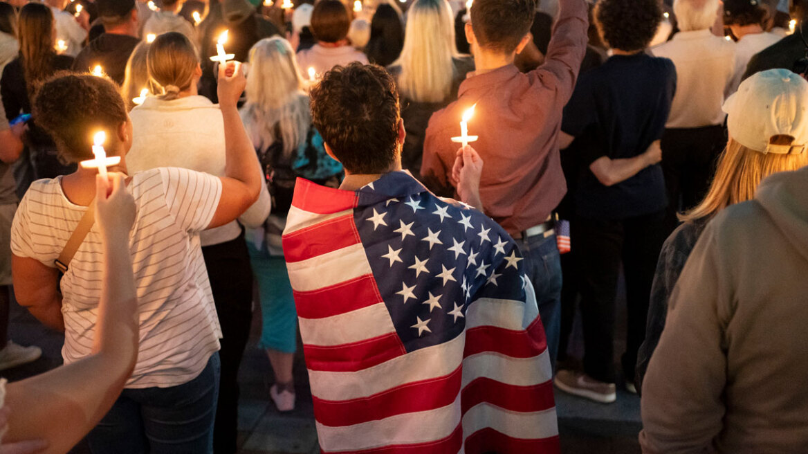 Φωνές για εκδίκηση στις ΗΠΑ μετά τη δολοφονία του Κερκ - Οι υποστηρικτές του Τραμπ ρίχνουν την ευθύνη στην «Αριστερά»