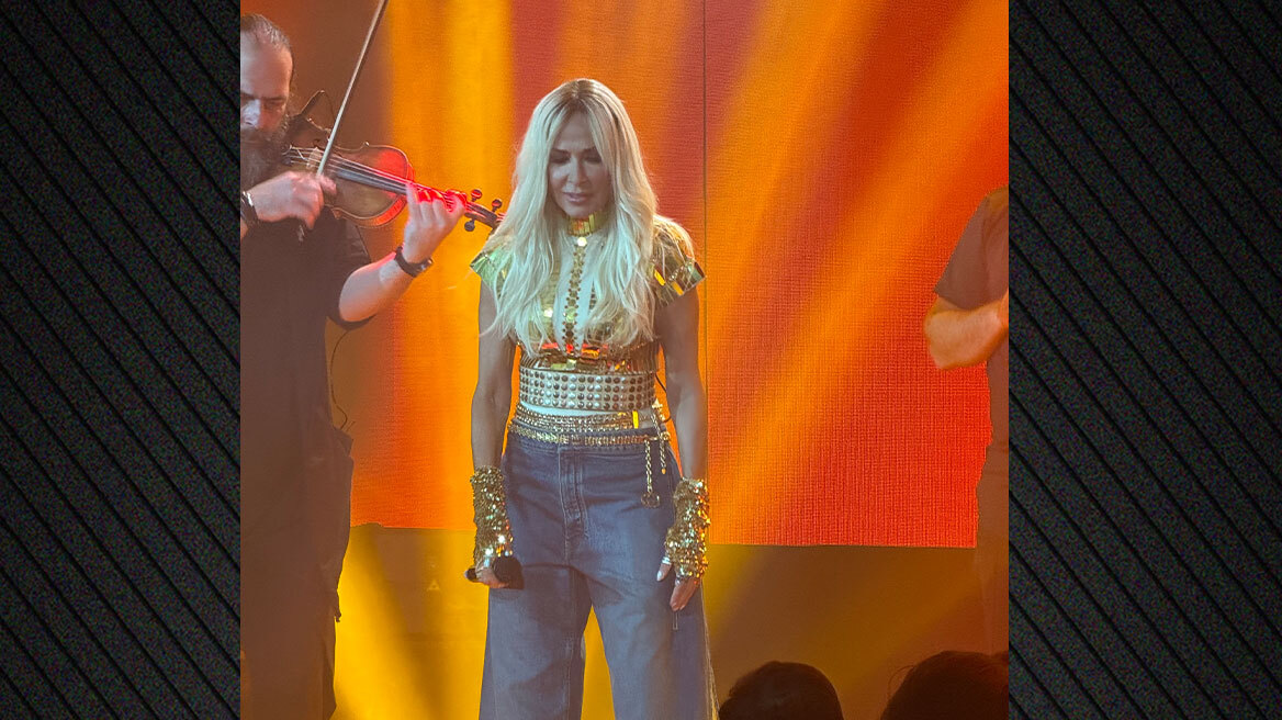 Η πρεμιέρα της Άννας Βίσση στη Θεσσαλονίκη, στο κατάμεστο Barbarella - Δείτε βίντεο και φωτογραφίες