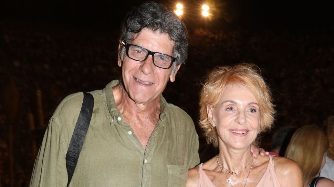 Γιάννης Μπέζος για τη Ναταλία Τσαλίκη: Δυσκολεύτηκα πολύ να μάθω να ακούω στον γάμο μου