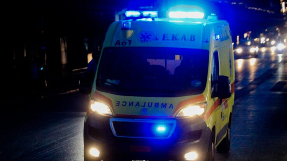 Διπλή απόπειρα αυτοκτονίας 48χρονης στα Καλάβρυτα - Πήρε χάπια και μετά έπεσε από παράθυρο νοσοκομείου 