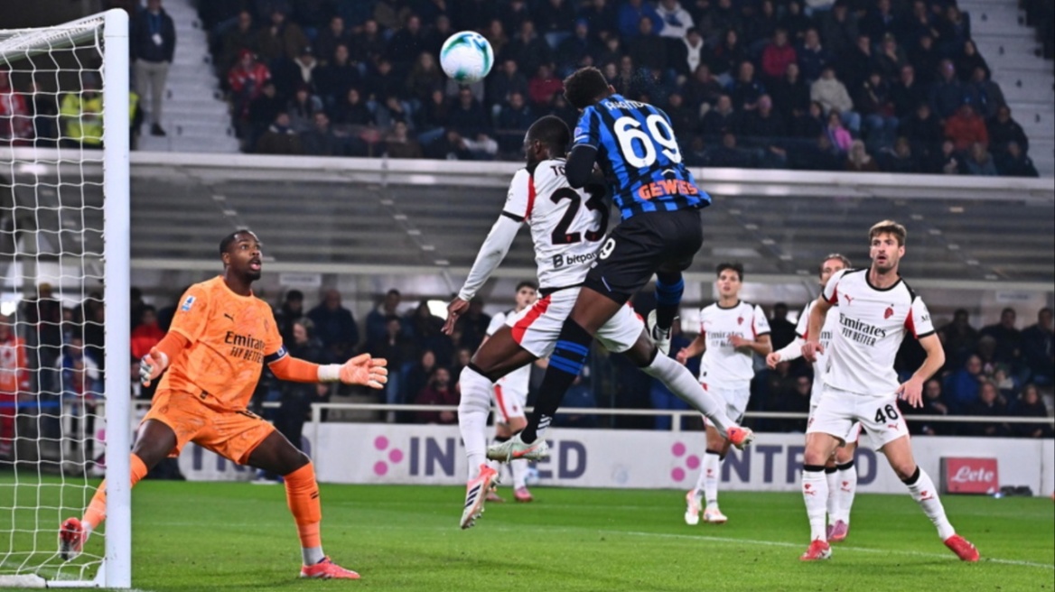 Serie A: Νέα απώλεια για τη Μίλαν στο Μπέργκαμο, διπλό κορυφής για τη Νάπολι - Δείτε τα γκολ 
