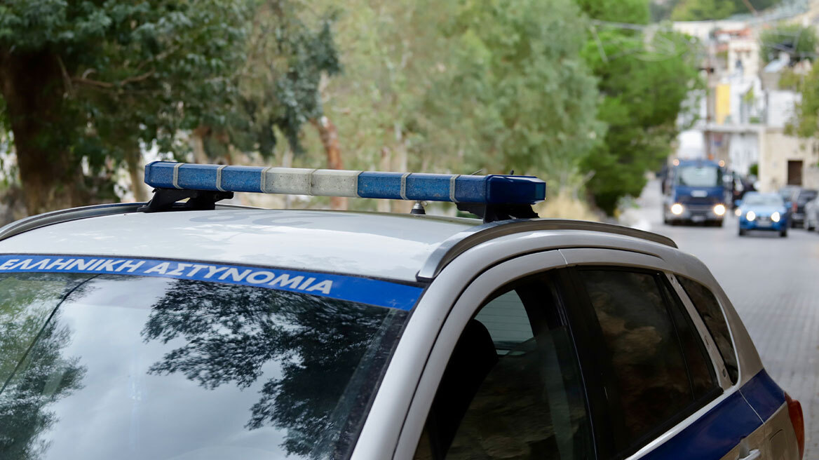 «Γίνεται πόλεμος» - Κάτοικος στα Βορίζια μαθαίνει on air τον θάνατο συγχωριανού της και σοκάρεται, δείτε το βίντεο