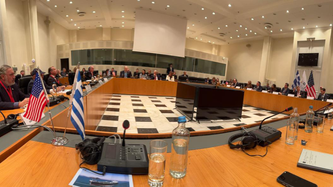 Πίσω από τις κλειστές πόρτες: Τι ειπώθηκε στη συνάντηση  επτά κορυφαίων εφοπλιστών με τον Mr Energy των ΗΠΑ 