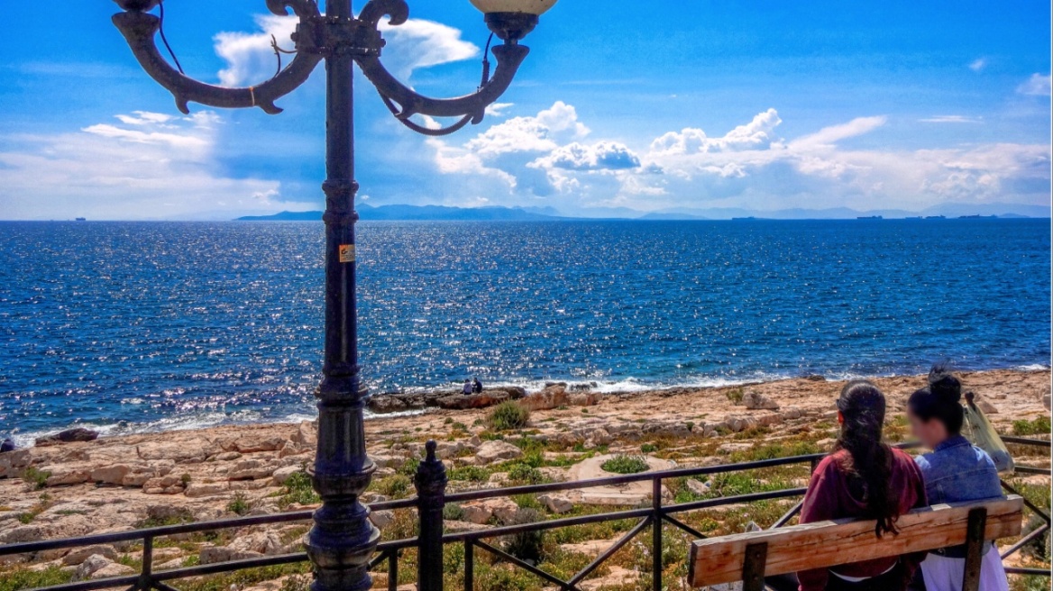 Καιρός: Ηλιοφάνεια και βοριάδες σήμερα και αύριο - Από Σάββατο άνοδος της θερμοκρασίας με νοτιάδες