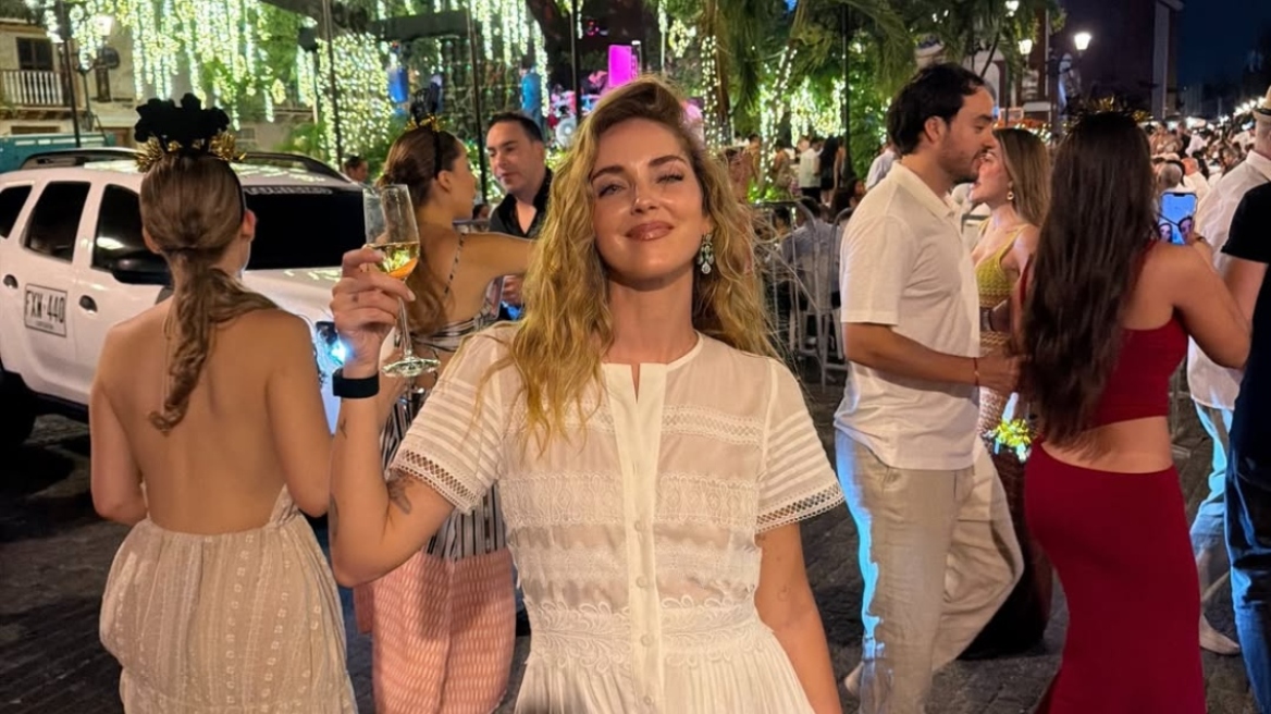 Η Κιάρα Φεράνι υποδέχτηκε το 2026 στην Κολομβία, δείτε φωτογραφίες