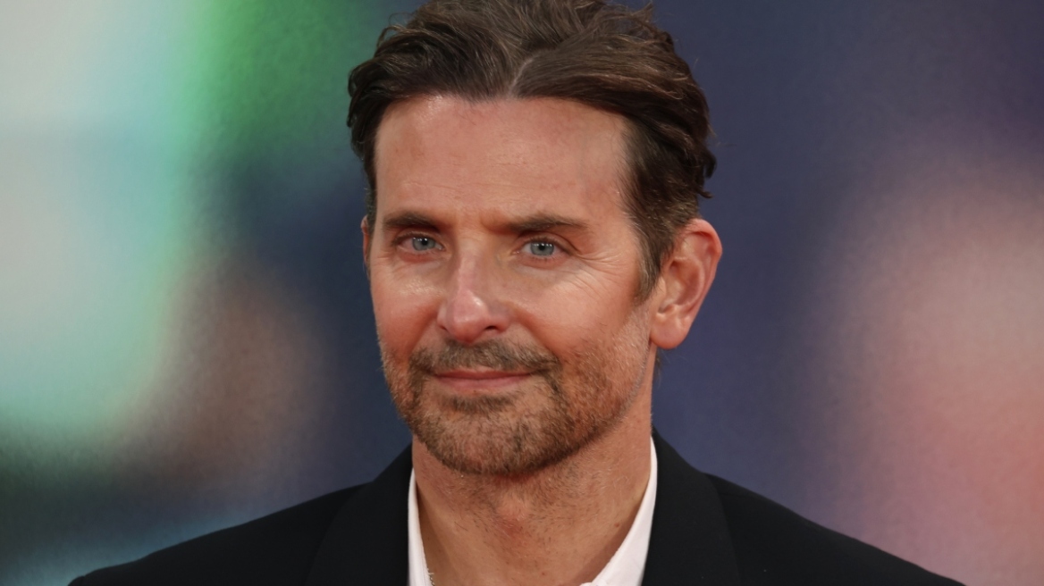 Ο Μπράντλεϊ Κούπερ διαψεύδει ότι προχώρησε σε αισθητική επέμβαση: Αυτό είναι τρελό, δήλωσε