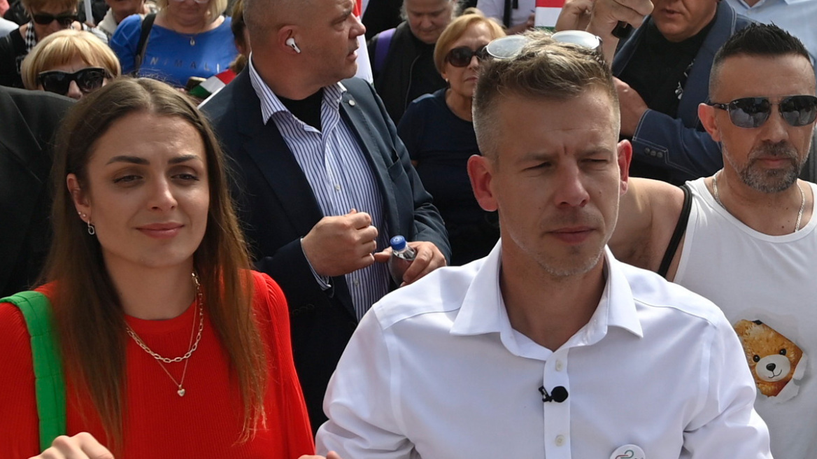 Σεξ, σκάνδαλα και καταγγελίες στην προεκλογική κούρσα της Ουγγαρίας: Η πρώην μου και ο Όρμπαν μου έστησαν «ρωσική» παγίδα, λέει ο ηγέτης της αντιπολίτευσης
