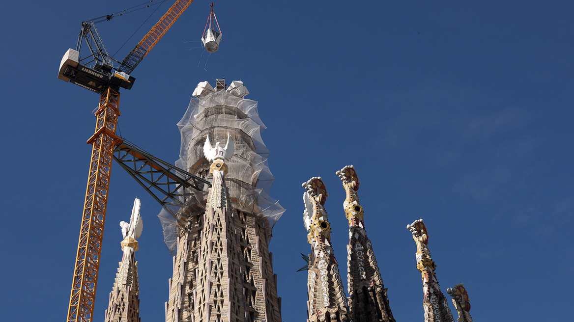 Ολοκληρώθηκε ο κεντρικός πύργος της Σαγράδα Φαμίλια, δείτε βίντεο