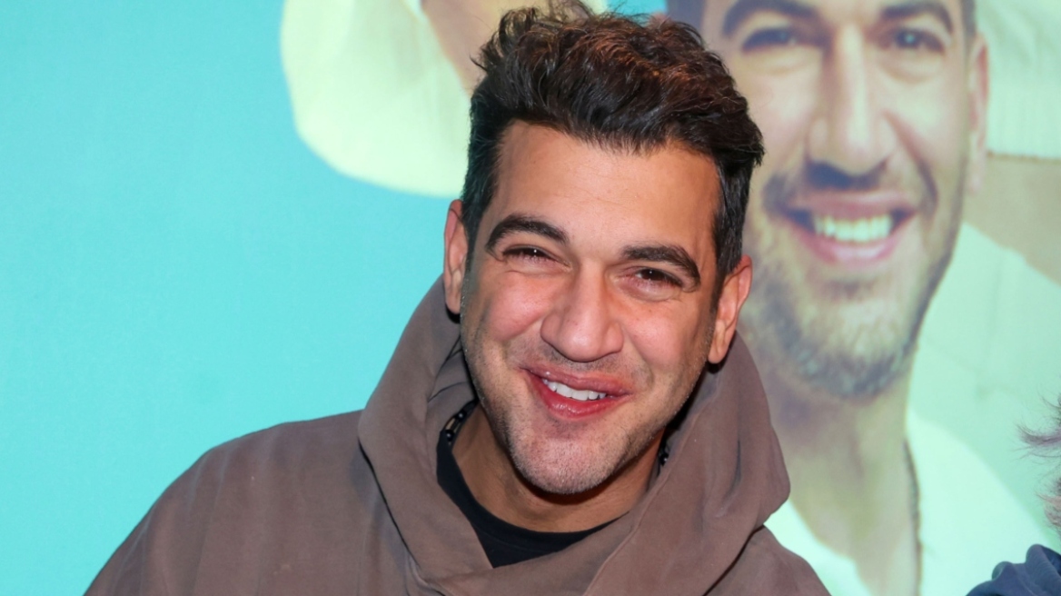 Μάνος Ιωάννου: Πάντα πήγαινα από τη μια σχέση στην άλλη, αλλά τώρα είμαι μόνος και το απολαμβάνω