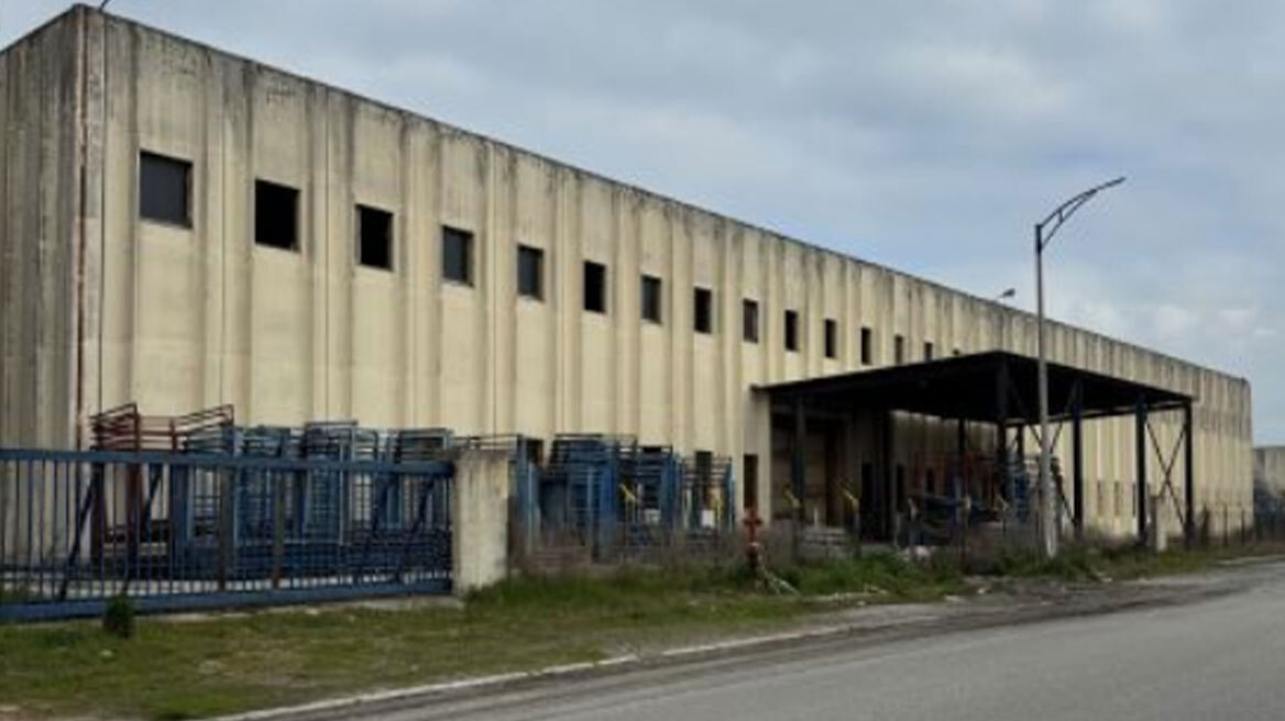 Πλειστηριασμοί: Δύο «βαριά» βιομηχανικά σφυριά με… μεγάλη ιστορία