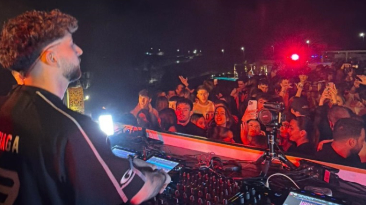 Πρόβα καλοκαιριού στο Island Resort με το Koni is Calling