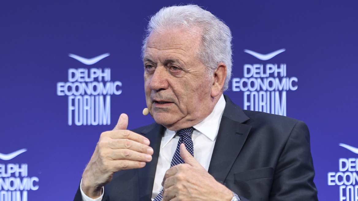 Οι βελγικές αρχές ανακάλεσαν το ένταλμα σε βάρος του Αβραμόπουλου για το Qatargate