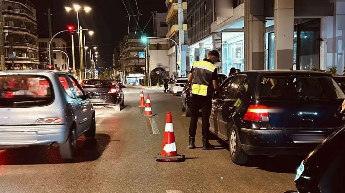 Συνελήφθησαν 9 οδηγοί υπό την επήρεια αλκοόλ μετά από ελέγχους της Τροχαίας σε κεντρικούς δρόμους στην Αττική, δείτε βίντεο