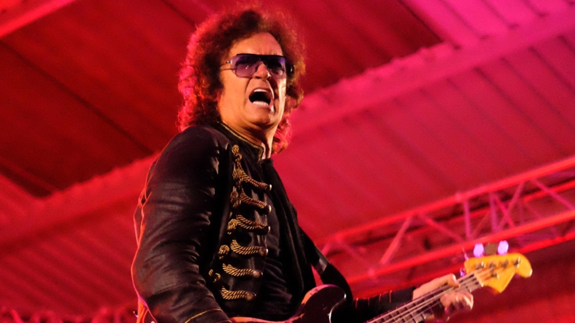 Τέλος οι περιοδείες για τον Γκλεν Χιουζ των Deep Purple: Θα υποβληθεί σε εγχείρηση καρδιάς
