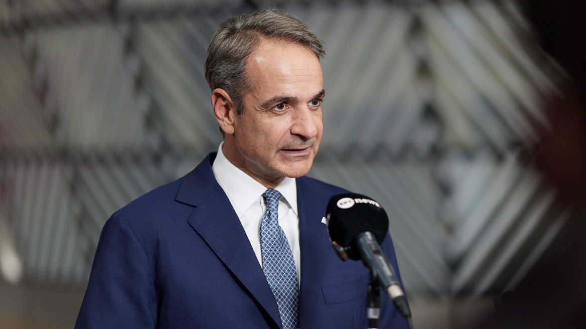 Μητσοτάκης από Βρυξέλλες: «Δεν θα τινάξουμε την μπάνκα στον αέρα για τις εκλογές» - Ανοιχτό παράθυρο για νέα μέτρα