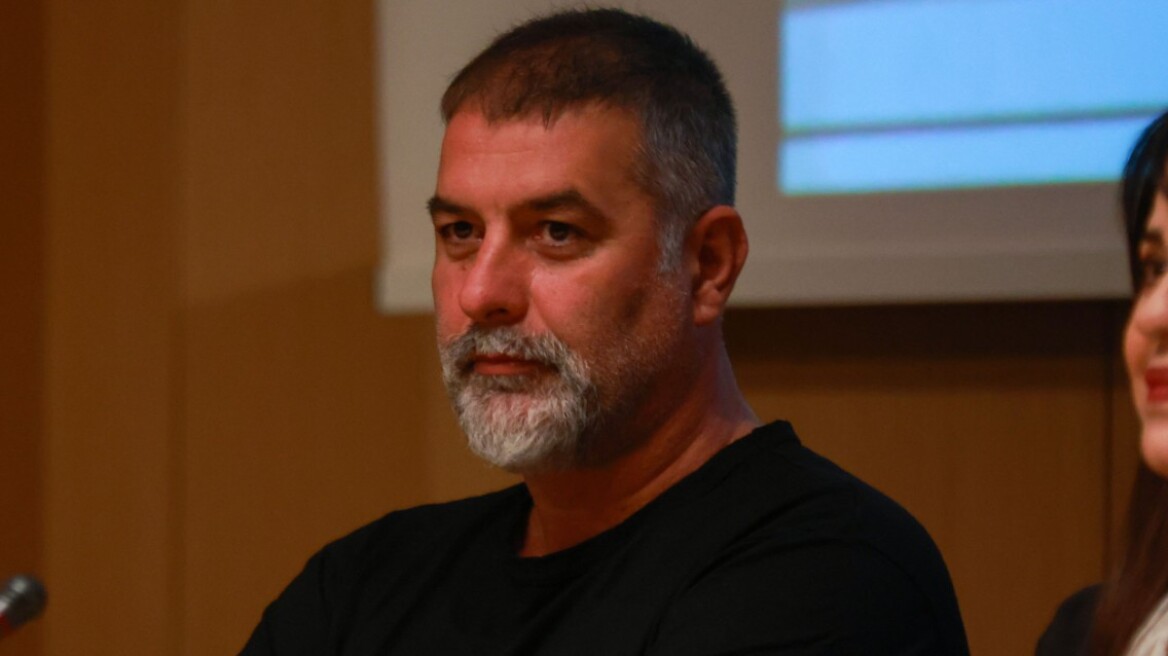 Βασίλης Μπισμπίκης: Δεν ξέρω αν έχω βρει ακόμα την αγάπη