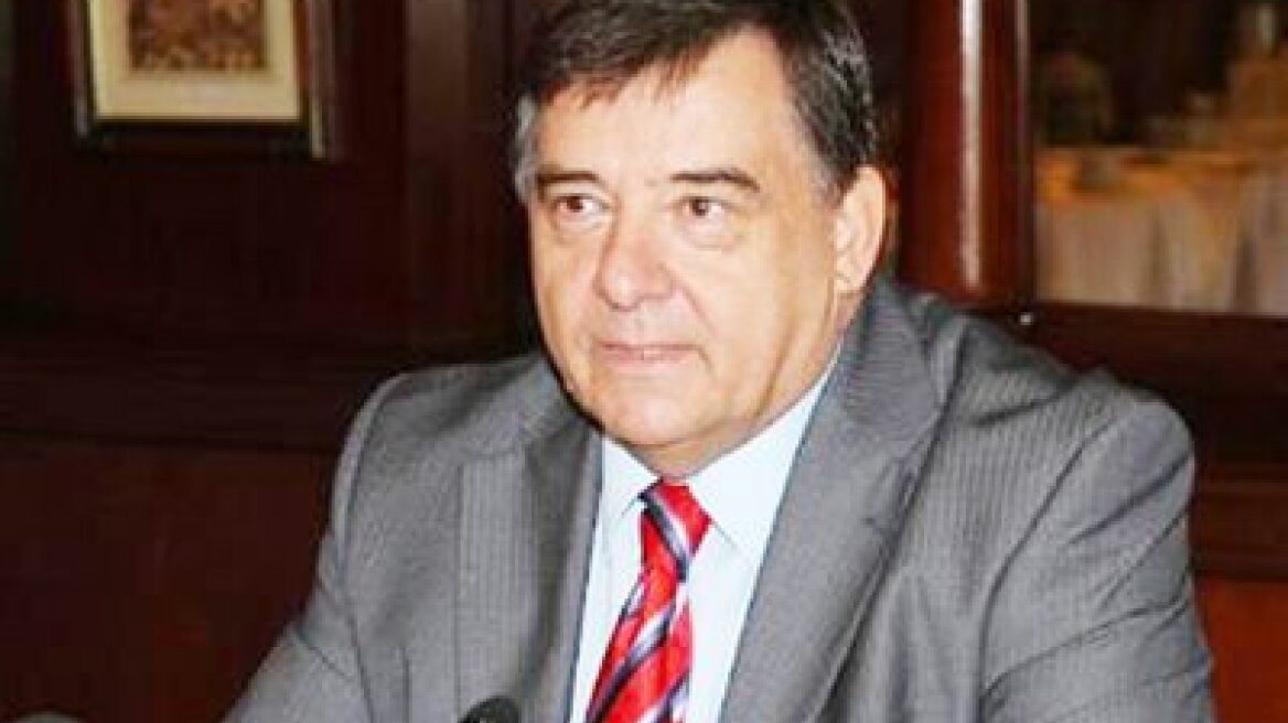 Ανήλικοι χτύπησαν και λήστεψαν ζευγάρι τουριστών