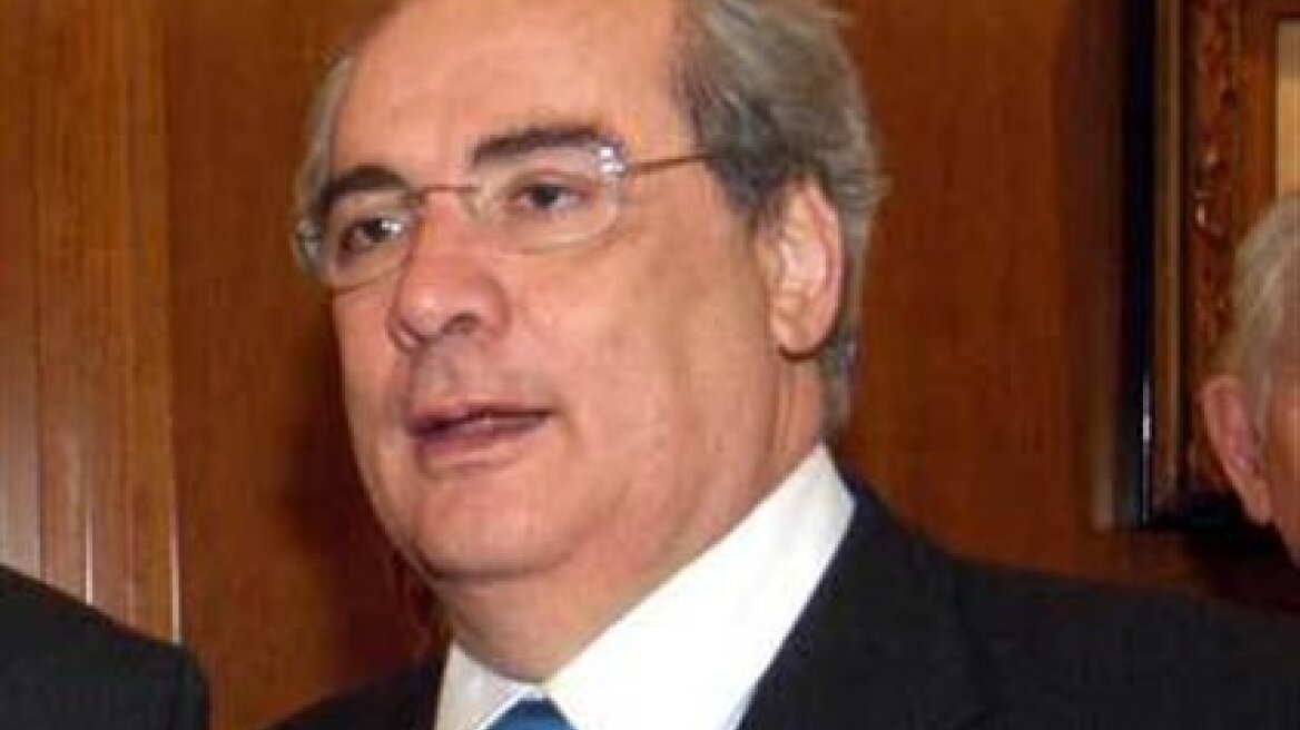 Παραιτήθηκε από βουλευτής ο Β. Μιχαλολιάκος