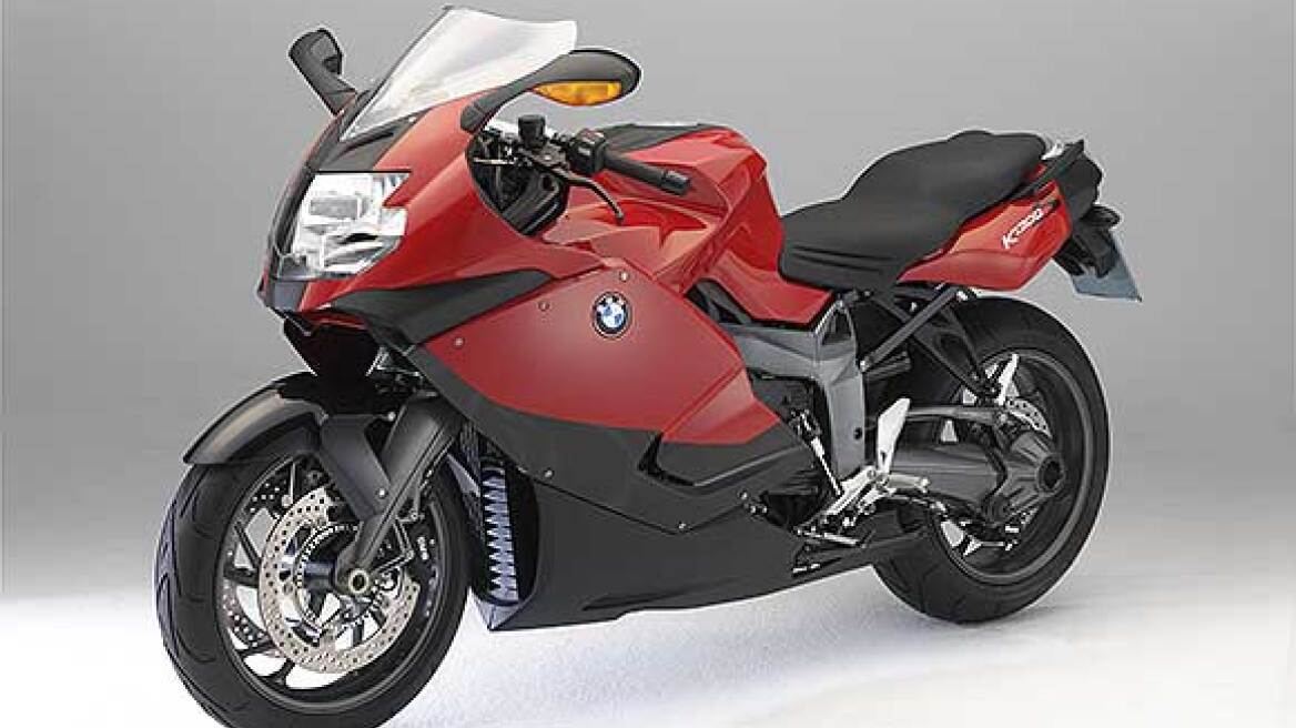 Ηλίας Λιβάνης: Από τα βιβλία στα ροδάκινα! 