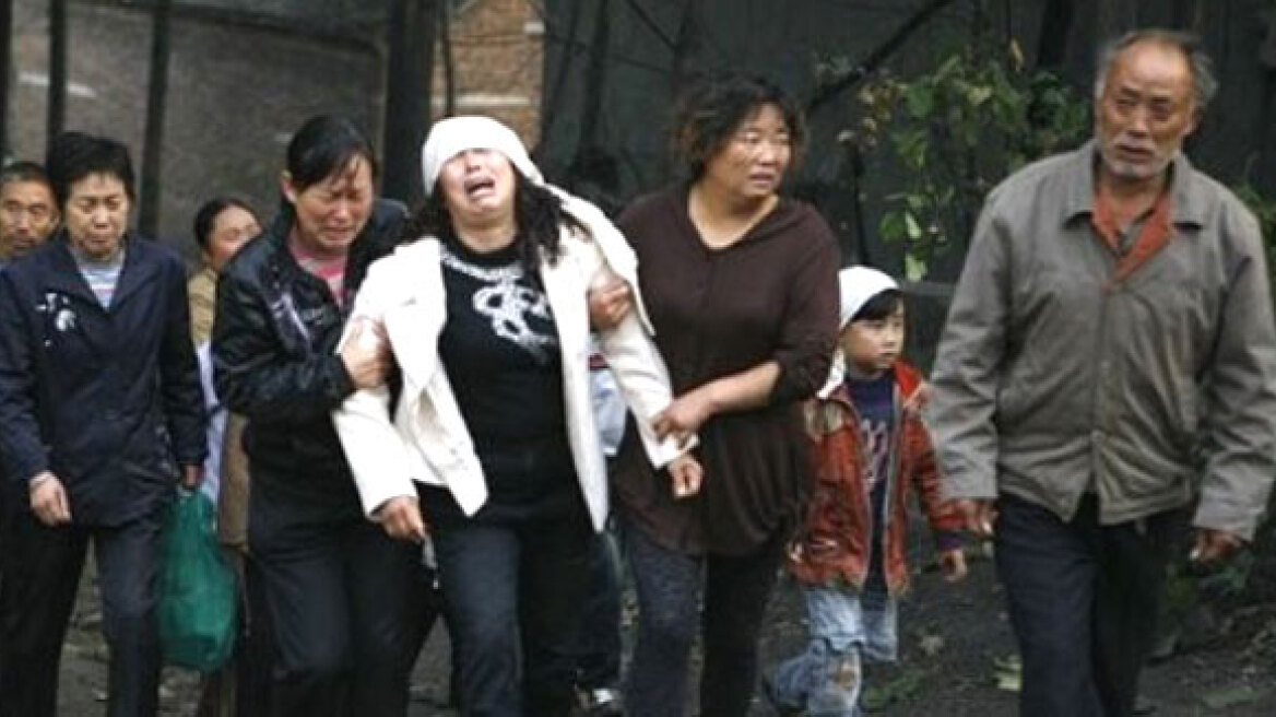 H πλατεία Αριστοτέλους μεταμορφώνεται σε γήπεδο ράγκμπι!