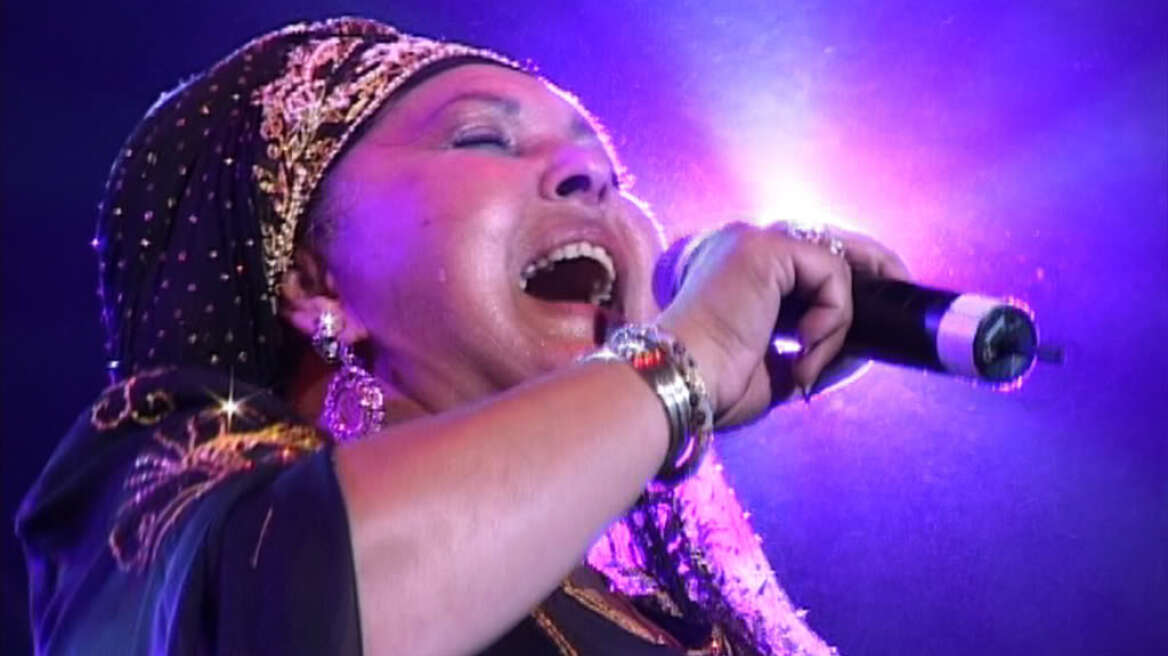 Süddeutsche Zeitung: Κανείς δεν αναγνωρίζει ότι η Ελλάδα θα σταθεί κάποτε στα πόδια της 