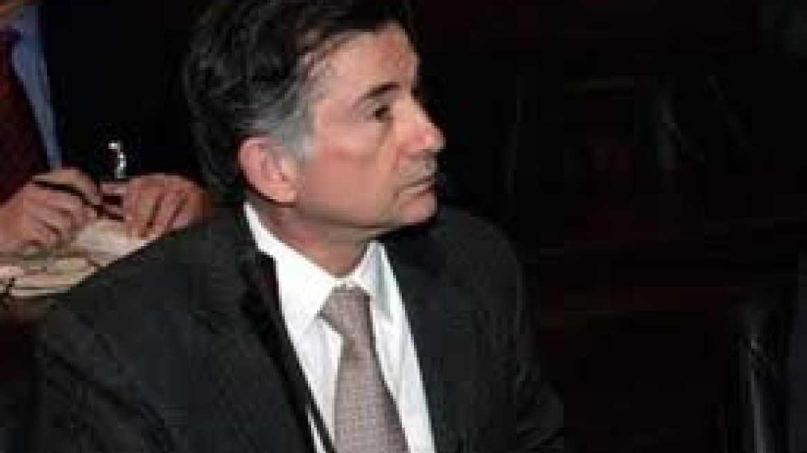 Αυξάνει ο φόρος κατανάλωσης στα στριφτά τσιγάρα και τα πούρα