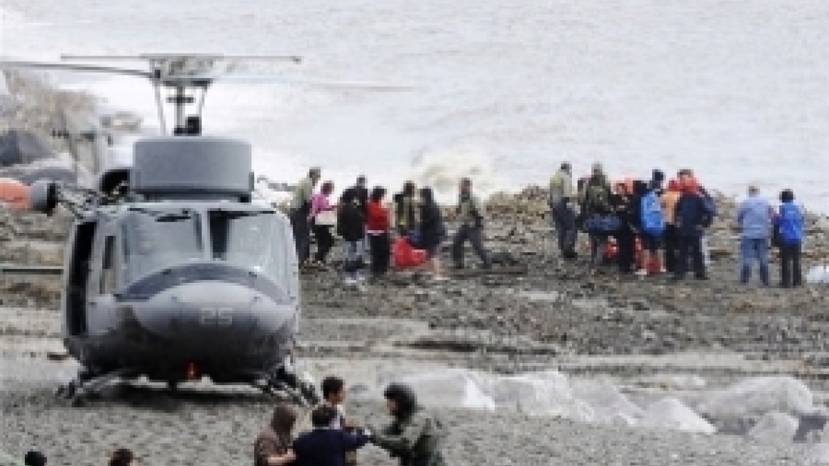 Βίντεο: Δείτε τον Ομπάμα να παίζει ποδόσφαιρο με ένα ρομπότ