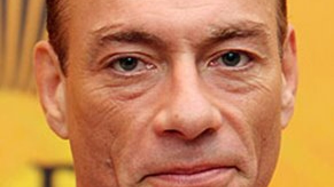 Ανακοπή καρδιάς για το σκληρό καρύδι του σινεμά!