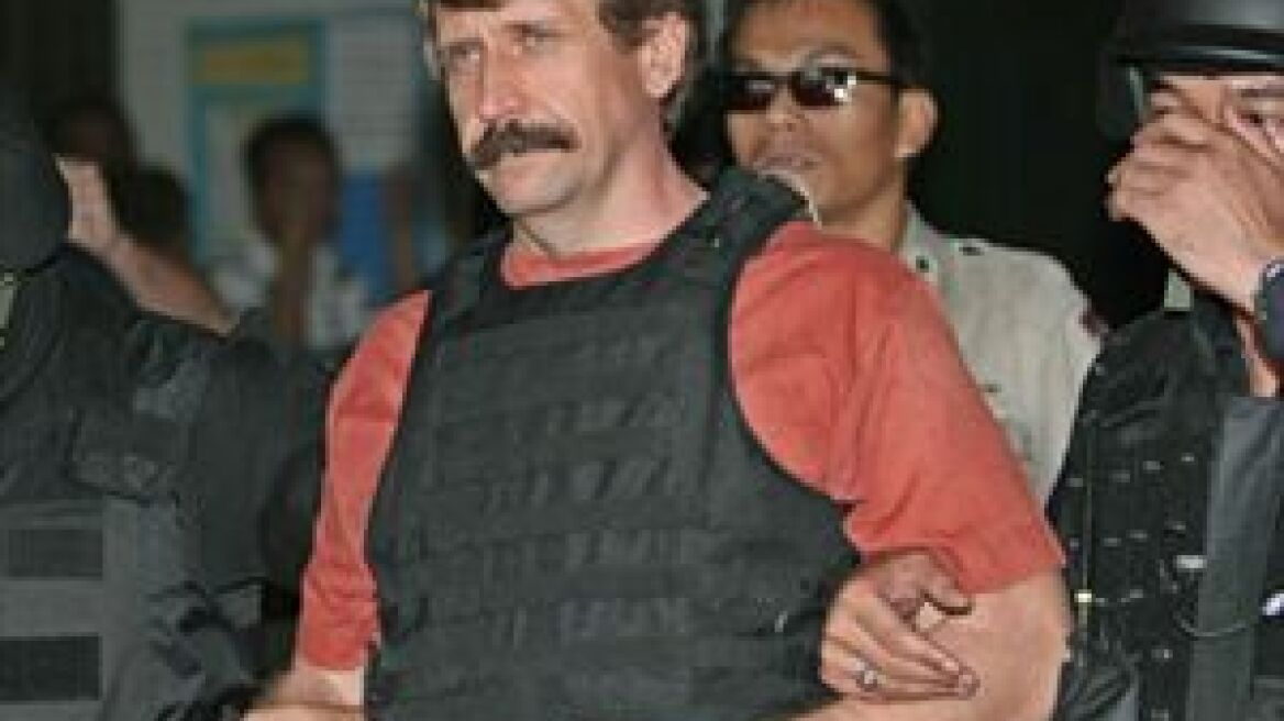 Έκλεψαν τη μικροφωνική της αναστάσιμης λειτουργίας!