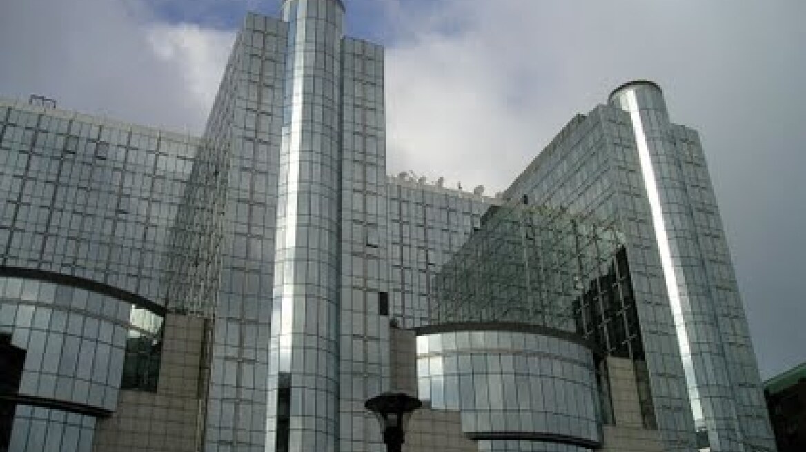 Υπερψηφίστηκε επί της αρχής το νομοσχέδιο για τη «μικρή ΔΕΗ»