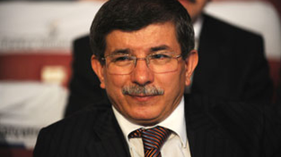 Αλβανός έφτιαχνε πλαστές ταυτότητες για ομοεθνείς του