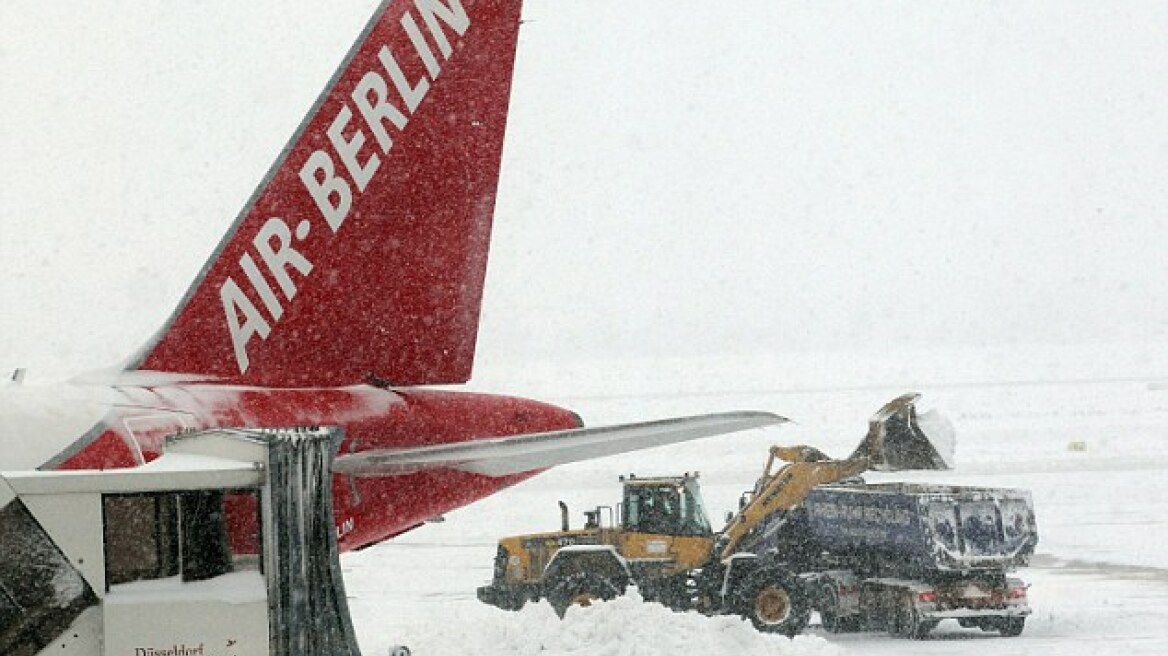 Μπλεξίματα με τη δικαιοσύνη για τον Ντέιβιντ Μόγιες