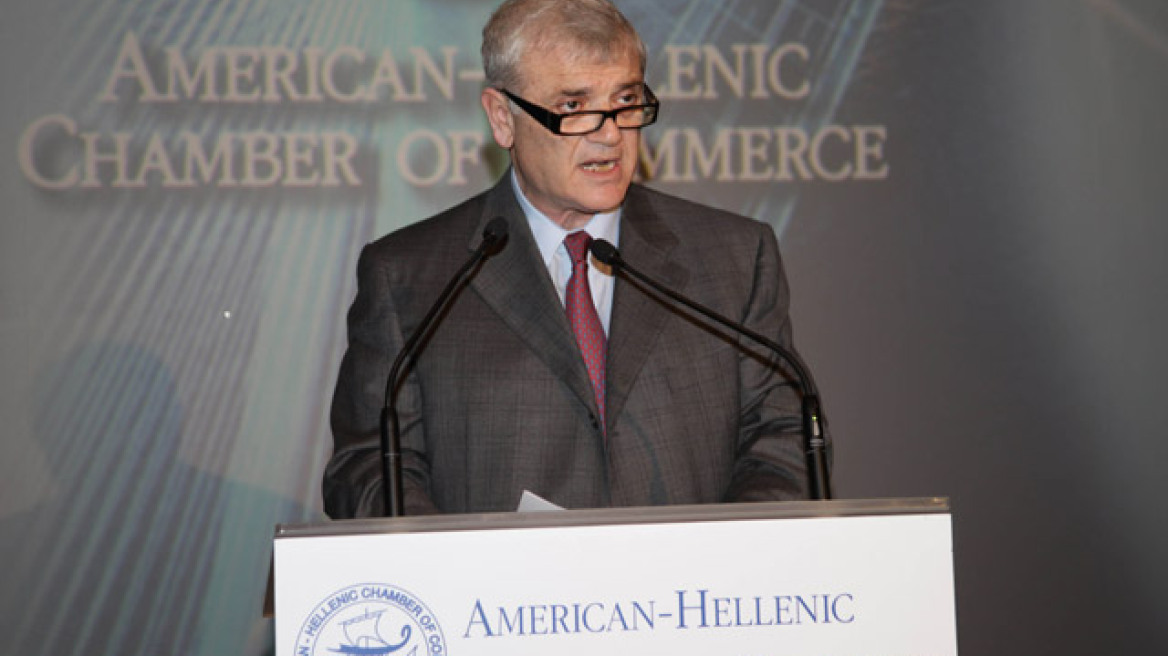 «Ερυθρόλευκο» ενδιαφέρον για Ελαμπντελαουί