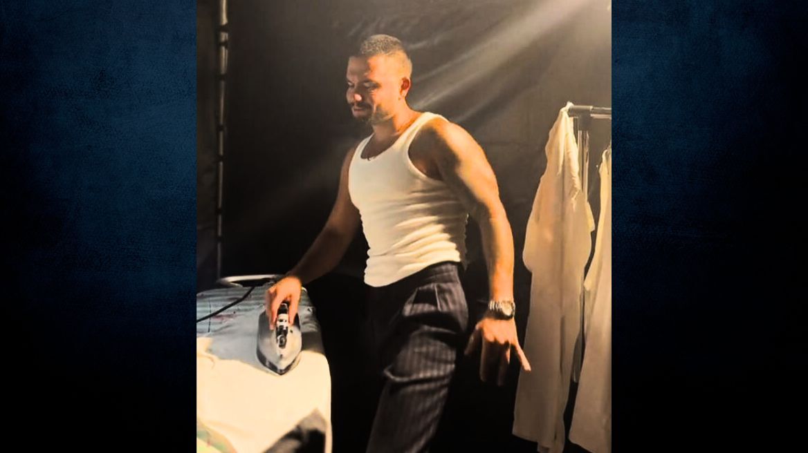 Χρήστος Μάστορας: Ο χορός του στο TikTok ενώ σιδερώνει τα ρούχα του 